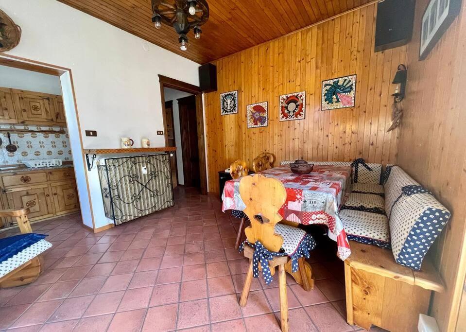 Rustic House Aosta Leilighet Eksteriør bilde